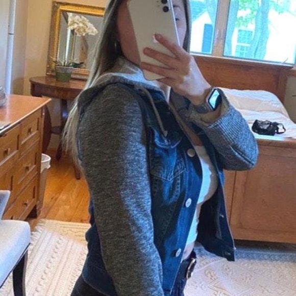 Jean jacket - Picture 3 of 4